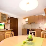 Elke פינקנברג